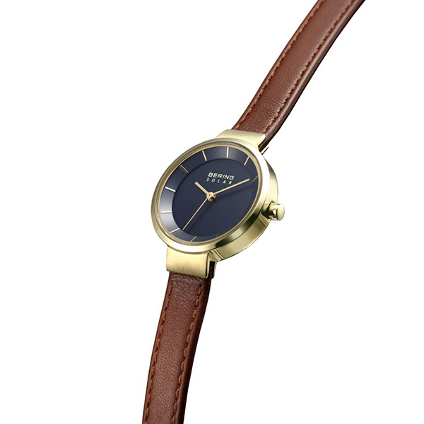 ネイビー×ゴールド