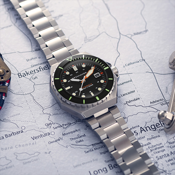 シルバー/ブラック