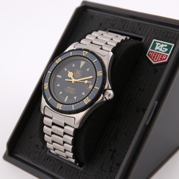 TAG HEUER】ヴィンテージ タグホイヤー プロフェッショナル200 Ref.972.606 クォーツ中古 1980年代の通販 - TiCTAC  - ヌーヴ・エイオンラインストア