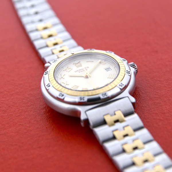 16,652円【電池交換済】HERMES エルメス 腕時計 キャプテンニモ コンビ