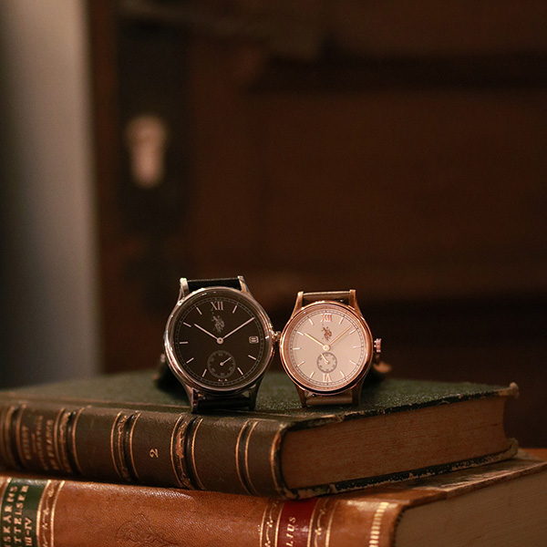 ブラック/ホワイト