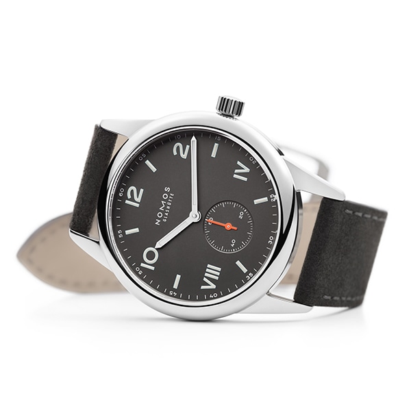 nomos club 38mm