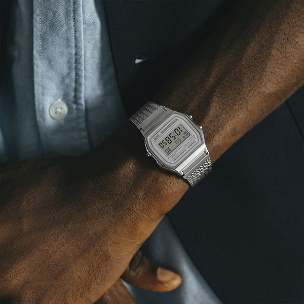 シルバー/デジタル