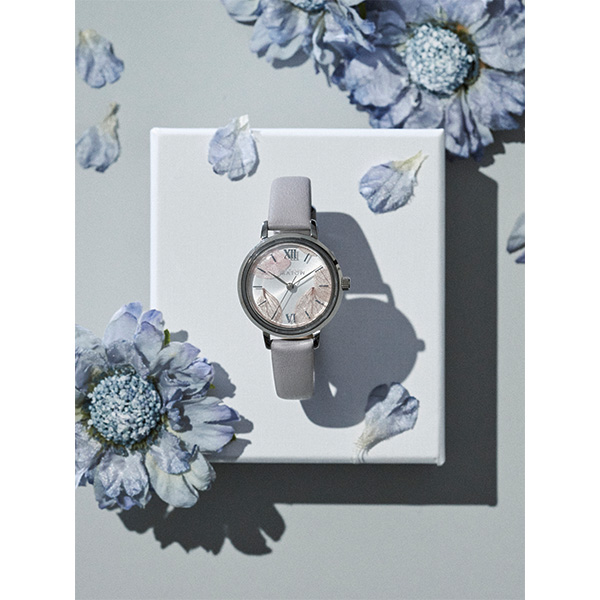 シルバー/レザー