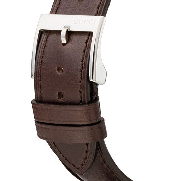 ダークブラウン