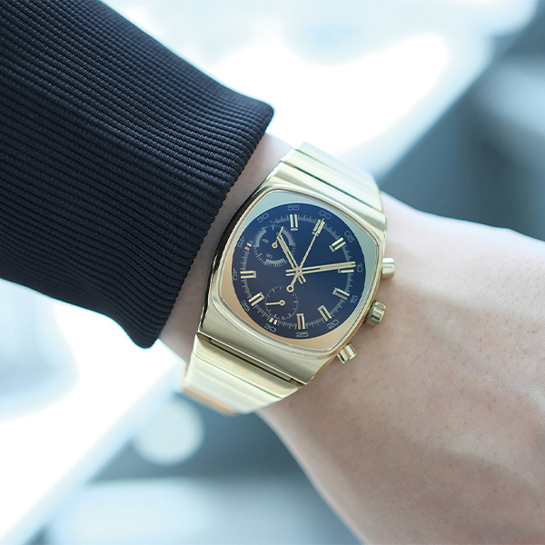 ゴールド/ブラック