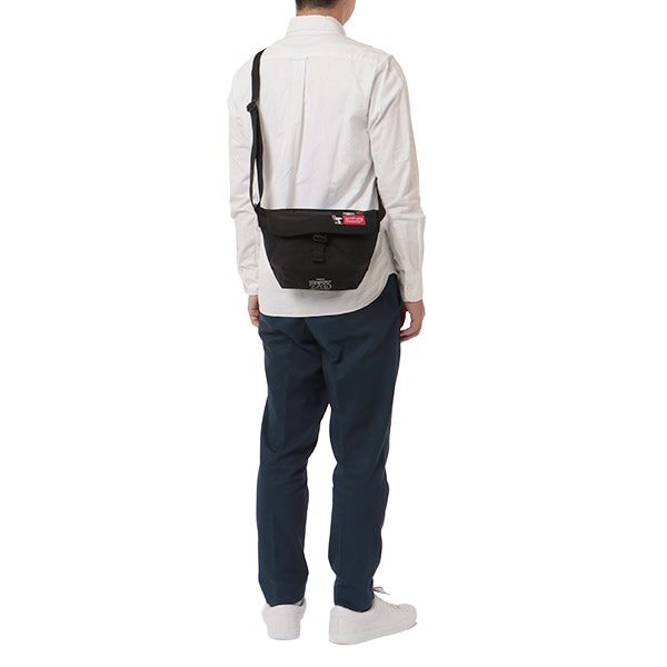 Manhattan Portage Casual Messenger Bag Peanuts メッセンジャーバッグ S 限定 スヌーピー メッセンジャーバッグs Mp1603peanuts メッセンジャーバッグs Collectors バッグと財布の通販サイト ヌーヴ エイオンラインストア