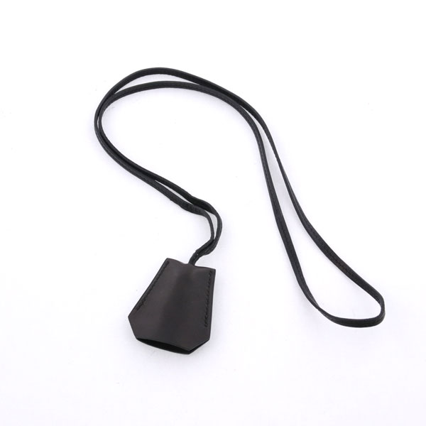 ブラック/シルバー