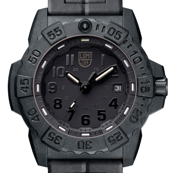 オールブラック