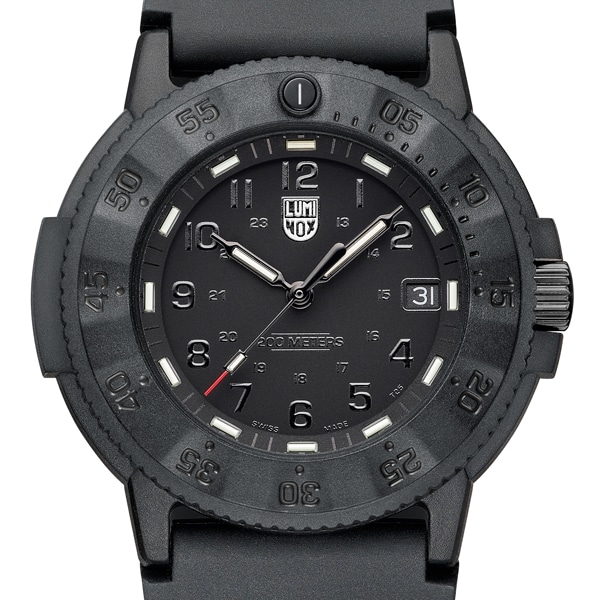 オールブラック