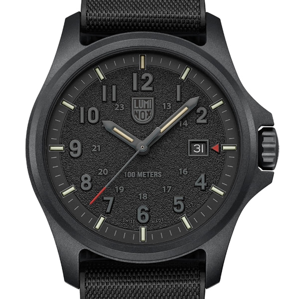 オールブラック