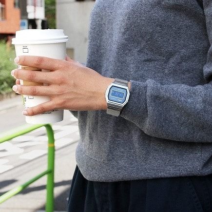 シルバー×白蝶貝文字板