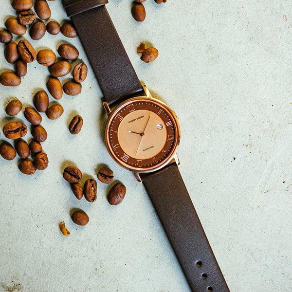 ダークブラウンベージュ