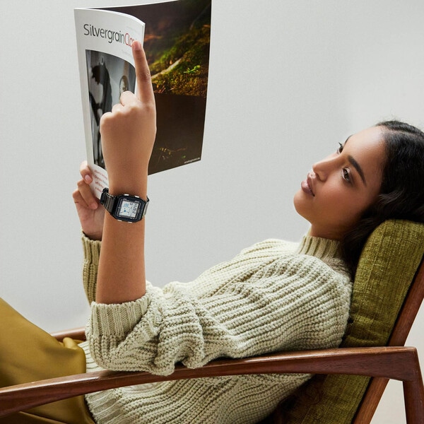 クリアブラック