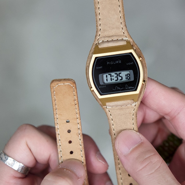 ベージュブラック