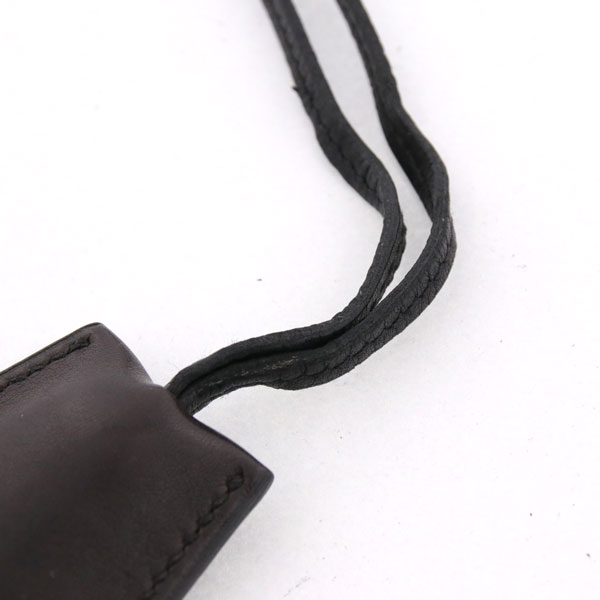 ブラック/シルバー