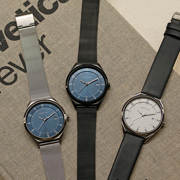 ネイビー/シルバー