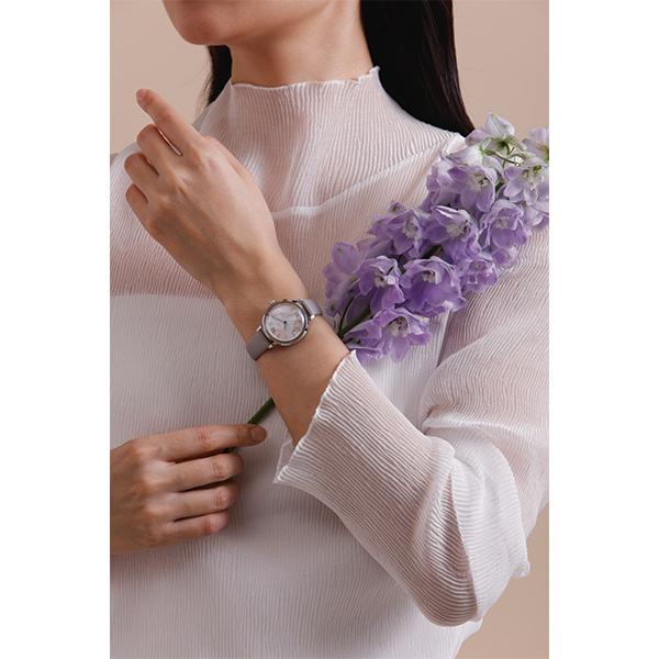 シルバー/レザー