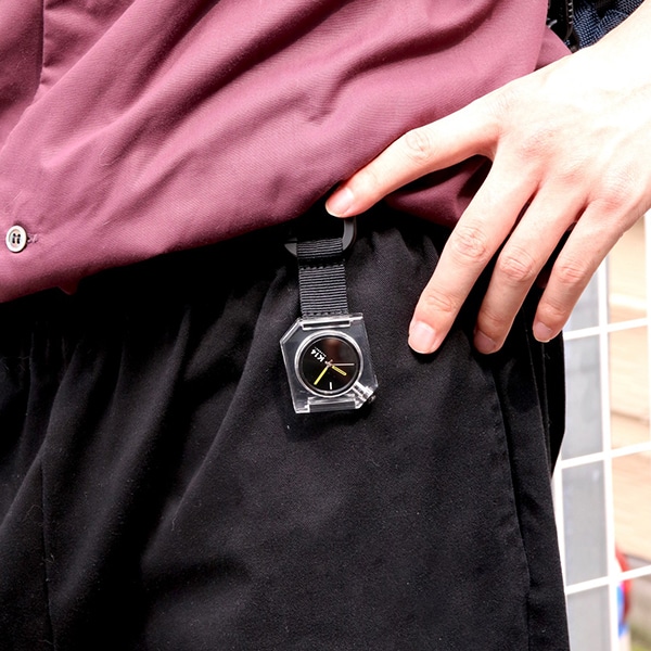 ブラック×ライトブルー