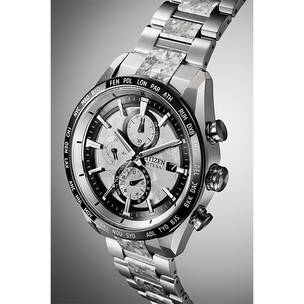 シルバー/AT8284-61A