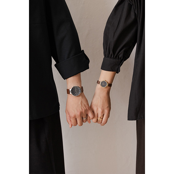 ネイビー×ゴールド