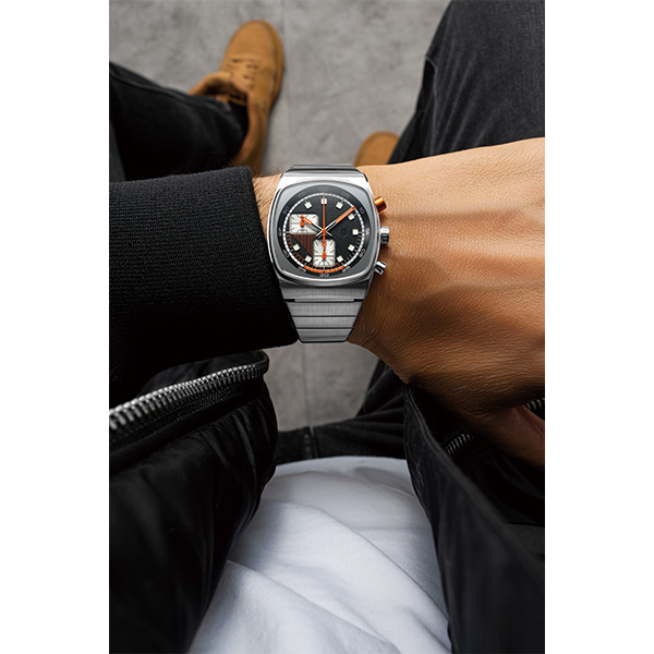 オレンジ/ブラック