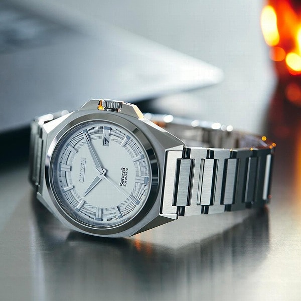 シルバー×ホワイト