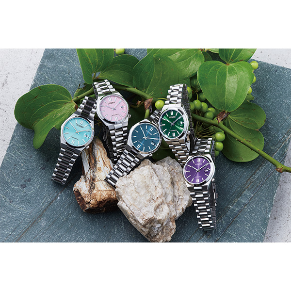 ダークグリーン