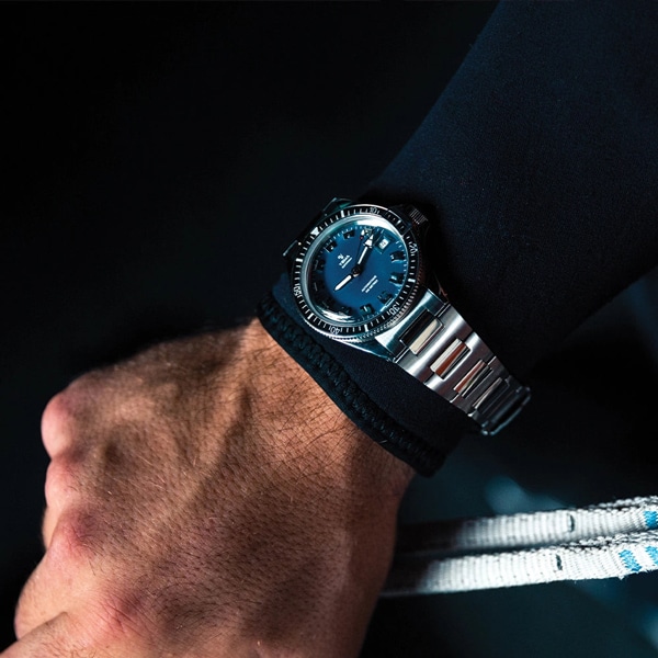 ネイビー/メタル