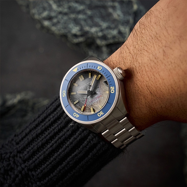 グレー/ネイビー