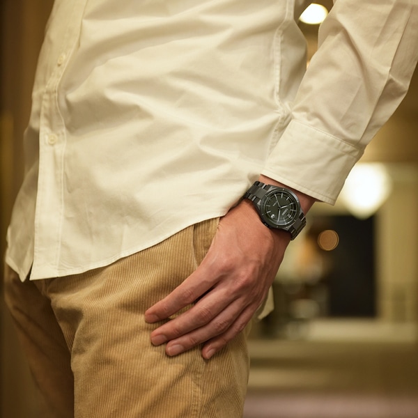 オールブラック