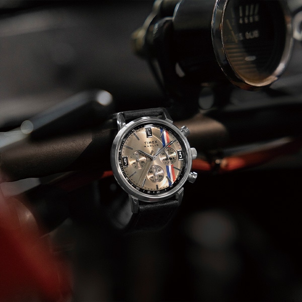 ガンメタリック