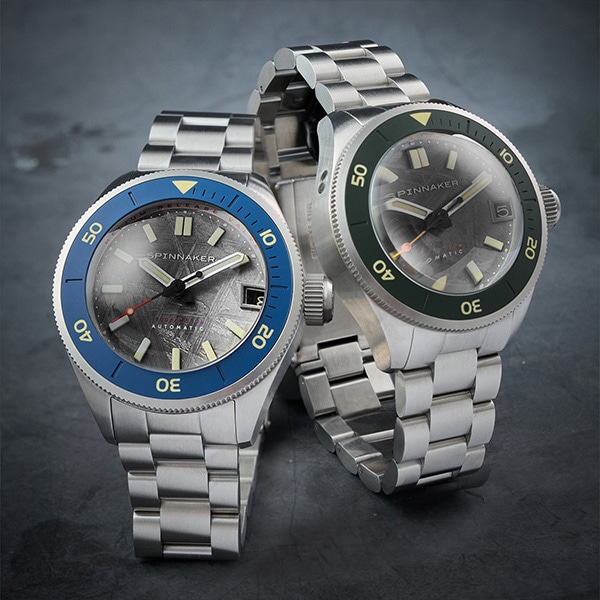 グレー/グリーン