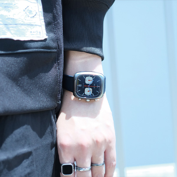 シルバー/ネイビー