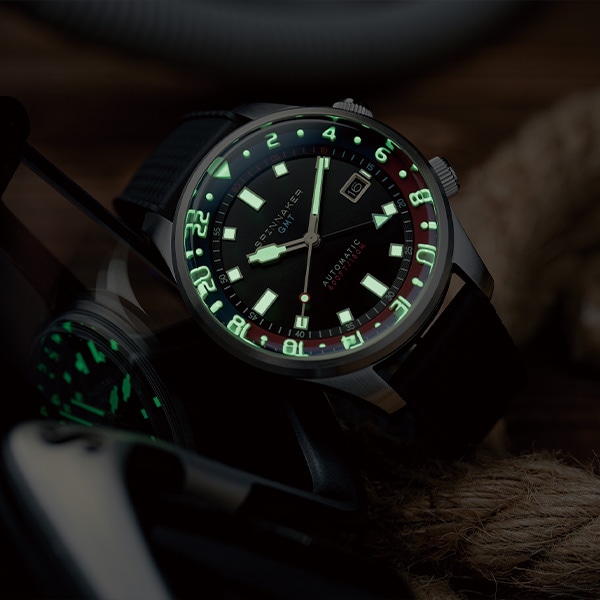 ブラック（青/赤）