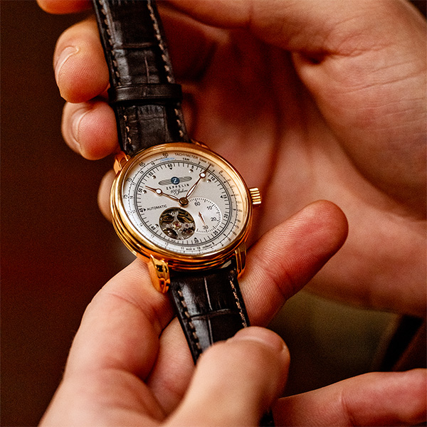 ピンクゴールド