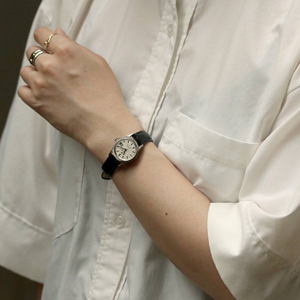 OMEGA ヴィンテージ オメガ コンステレーション 568.016 自動巻 中古 レディース 1970年製