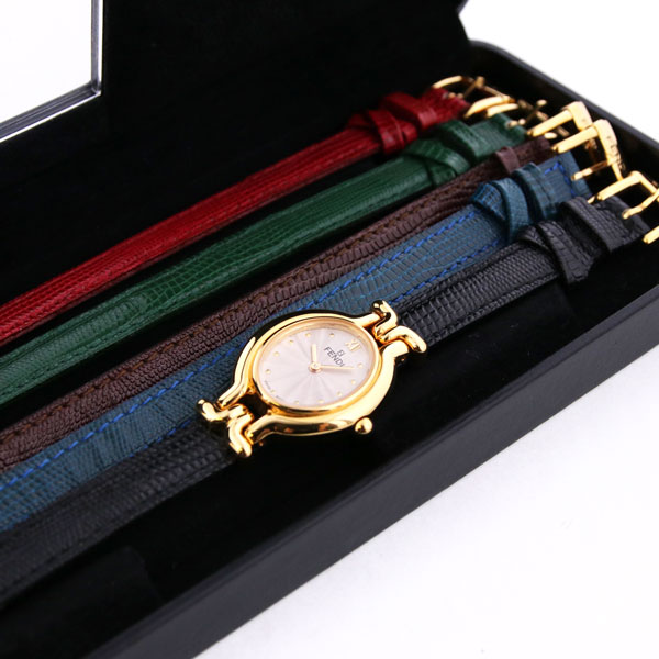FENDI ヴィンテージ フェンディ カメレオン 640L クォーツ 中古 1990年代